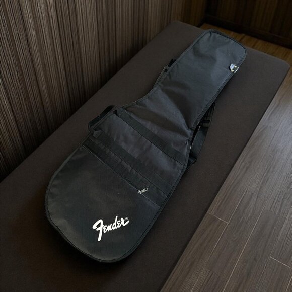 FENDER Black Soft Travel Guitar Zip Around Storage Case Bag - Picture 1 of 8